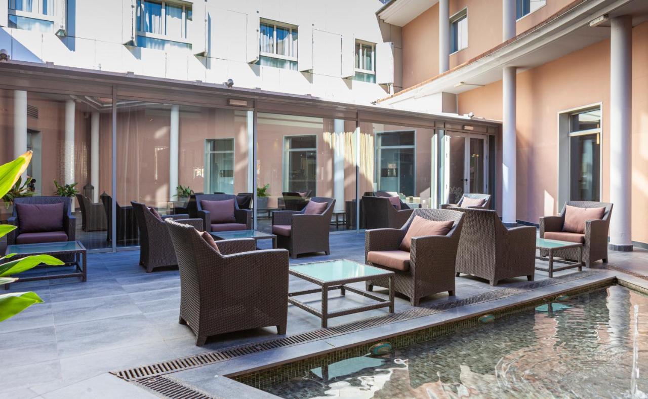 Hotel Porcel Torneo Sevilla Exterior foto