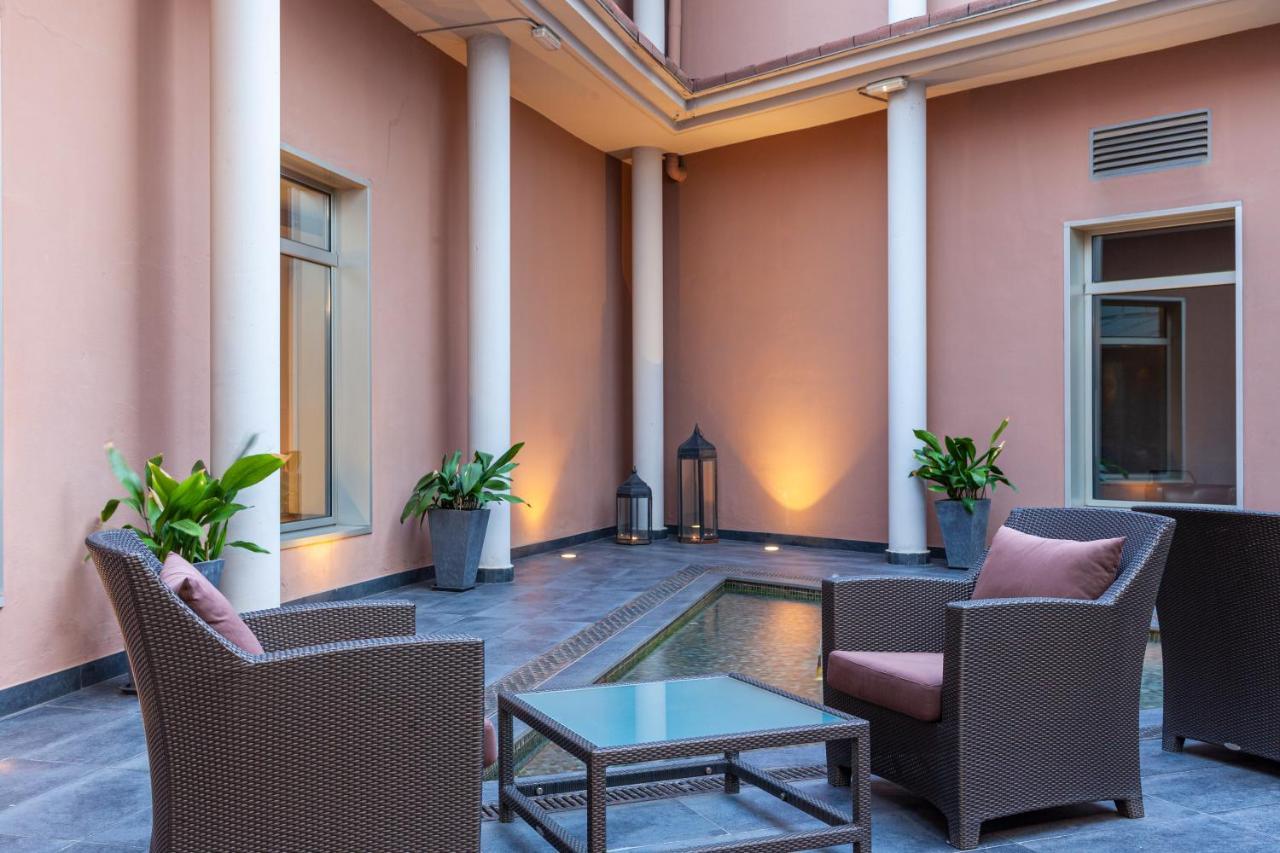Hotel Porcel Torneo Sevilla Exterior foto