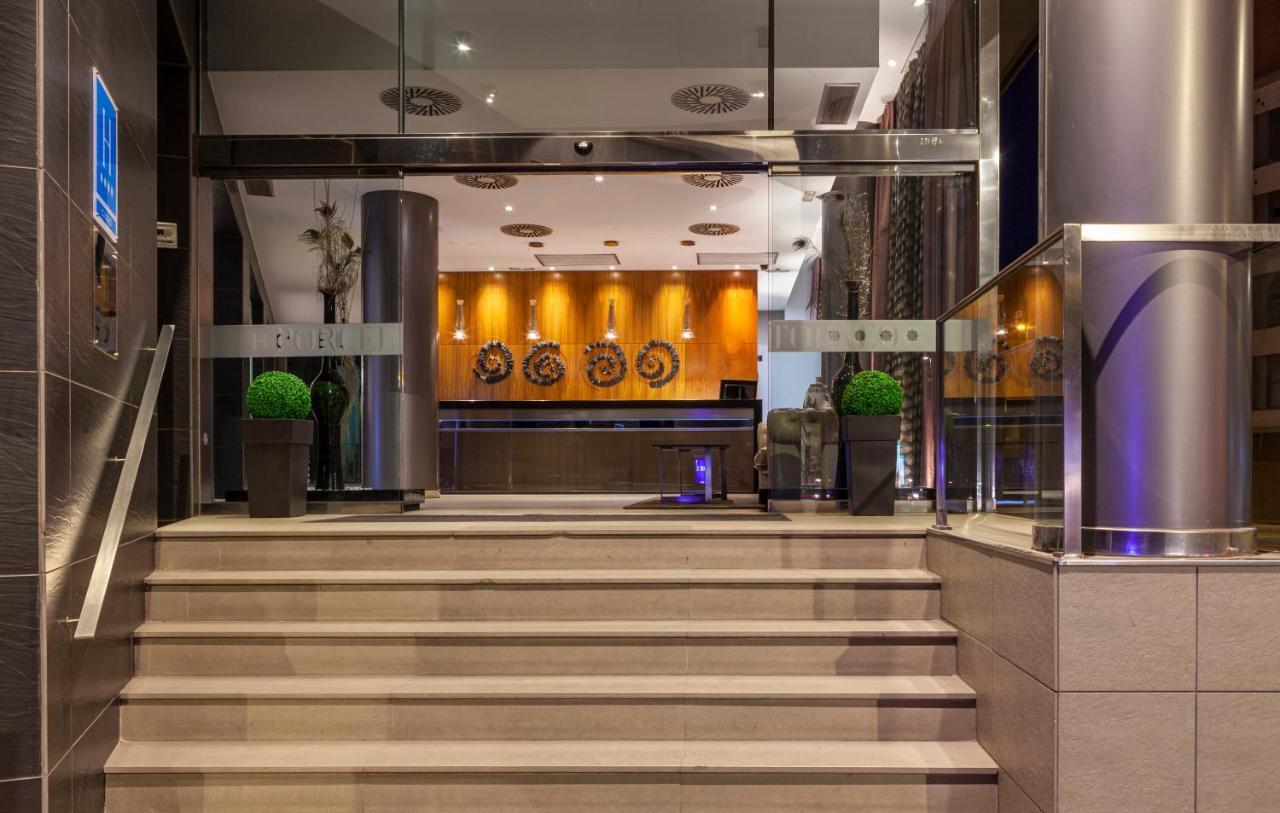 Hotel Porcel Torneo Sevilla Exterior foto